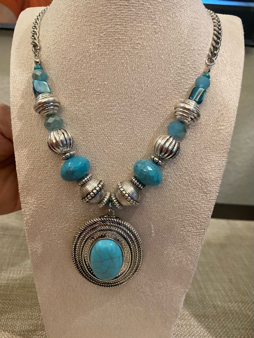 Turquoise Bead and Silver Disc Pendant Necklace